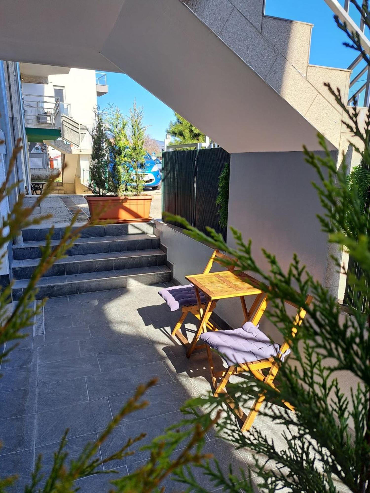 Studio Lana-Near The City Center With Parking Apartment Zagreb Bagian luar foto
